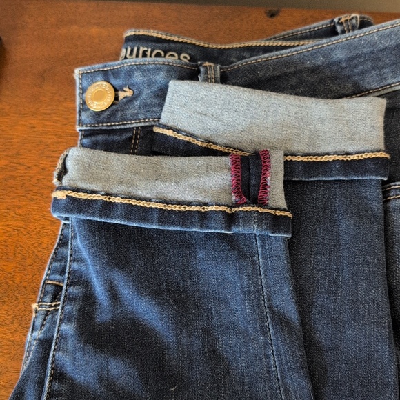 Maurices Mid Rise Dark Wash Skinny Jeans in Deep Blue Size Large Long - Picture 6 of 8